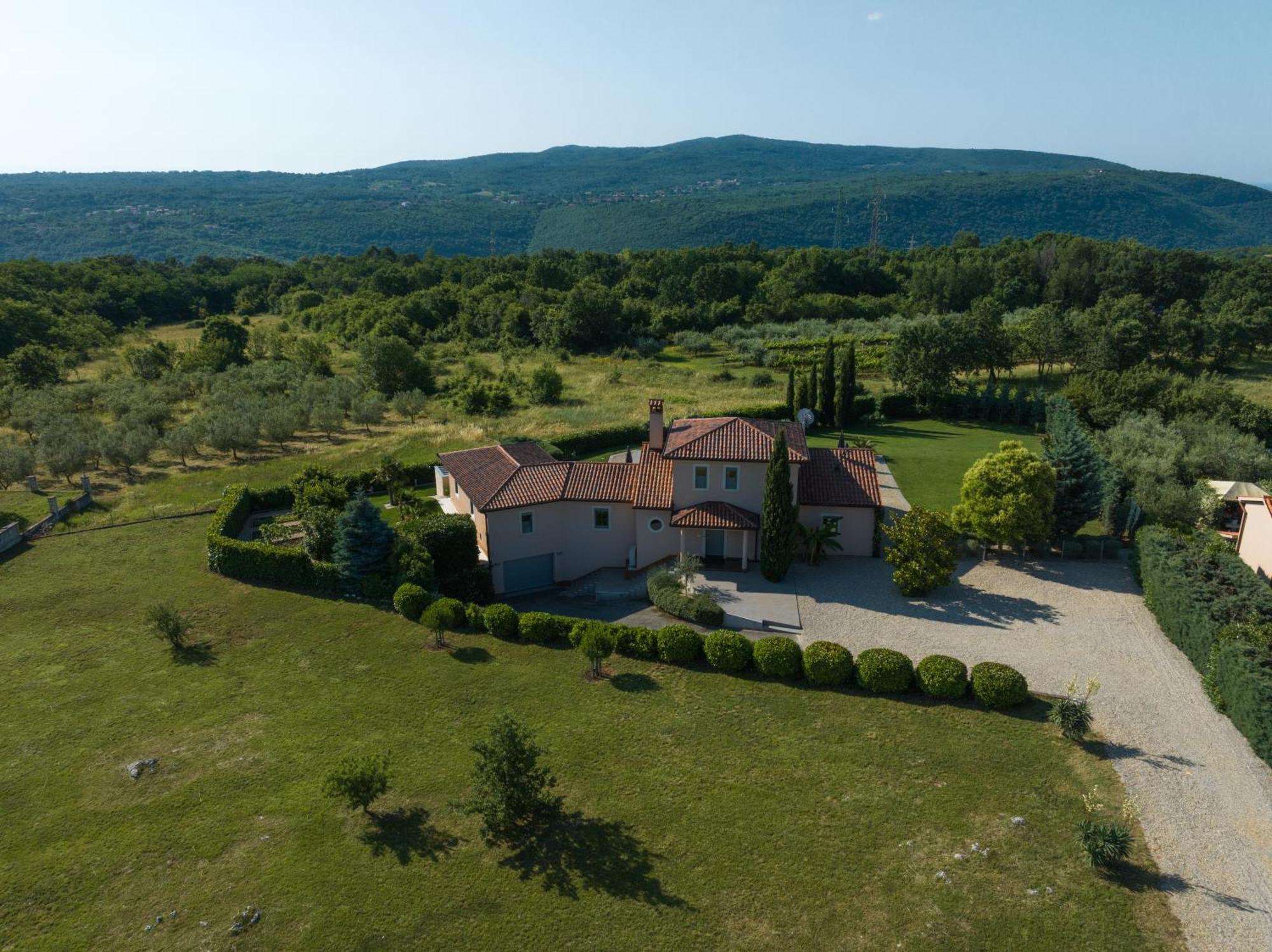 Villa Labin In Zartinj - Luxury Privacy Heated Pool With Auto Cover Eksteriør billede