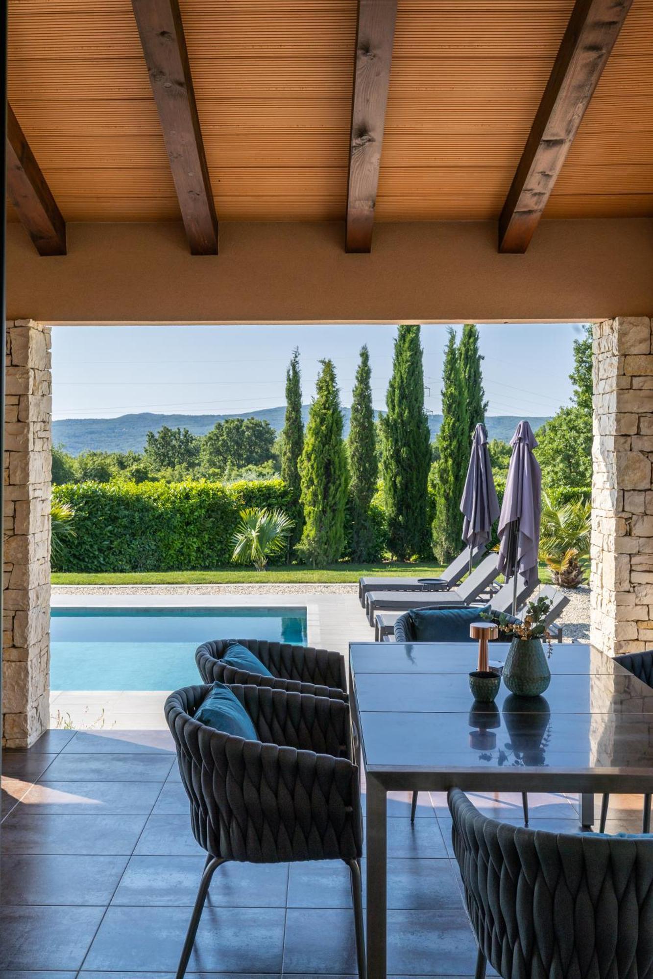 Villa Labin In Zartinj - Luxury Privacy Heated Pool With Auto Cover Eksteriør billede