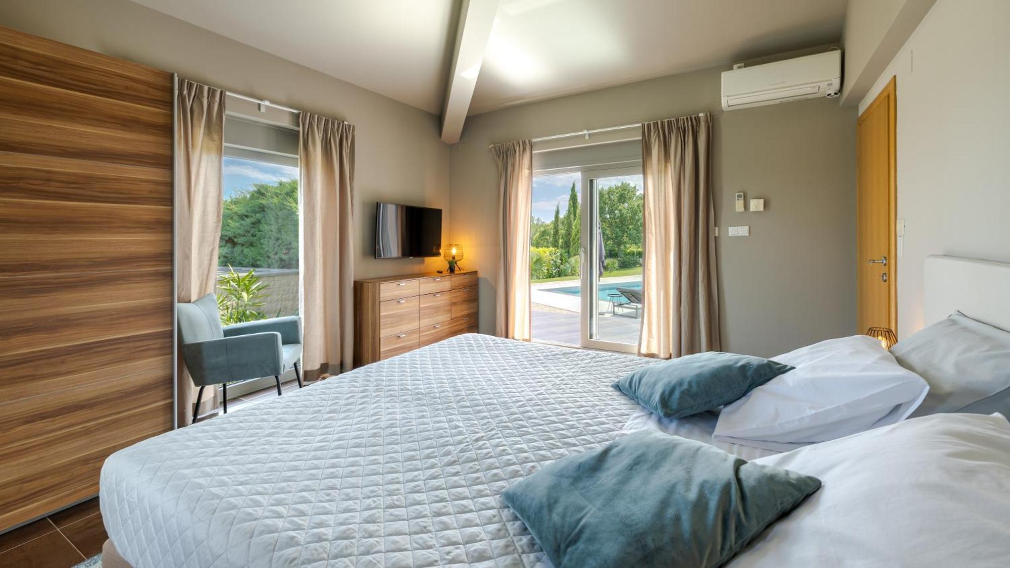 Villa Labin In Zartinj - Luxury Privacy Heated Pool With Auto Cover Eksteriør billede