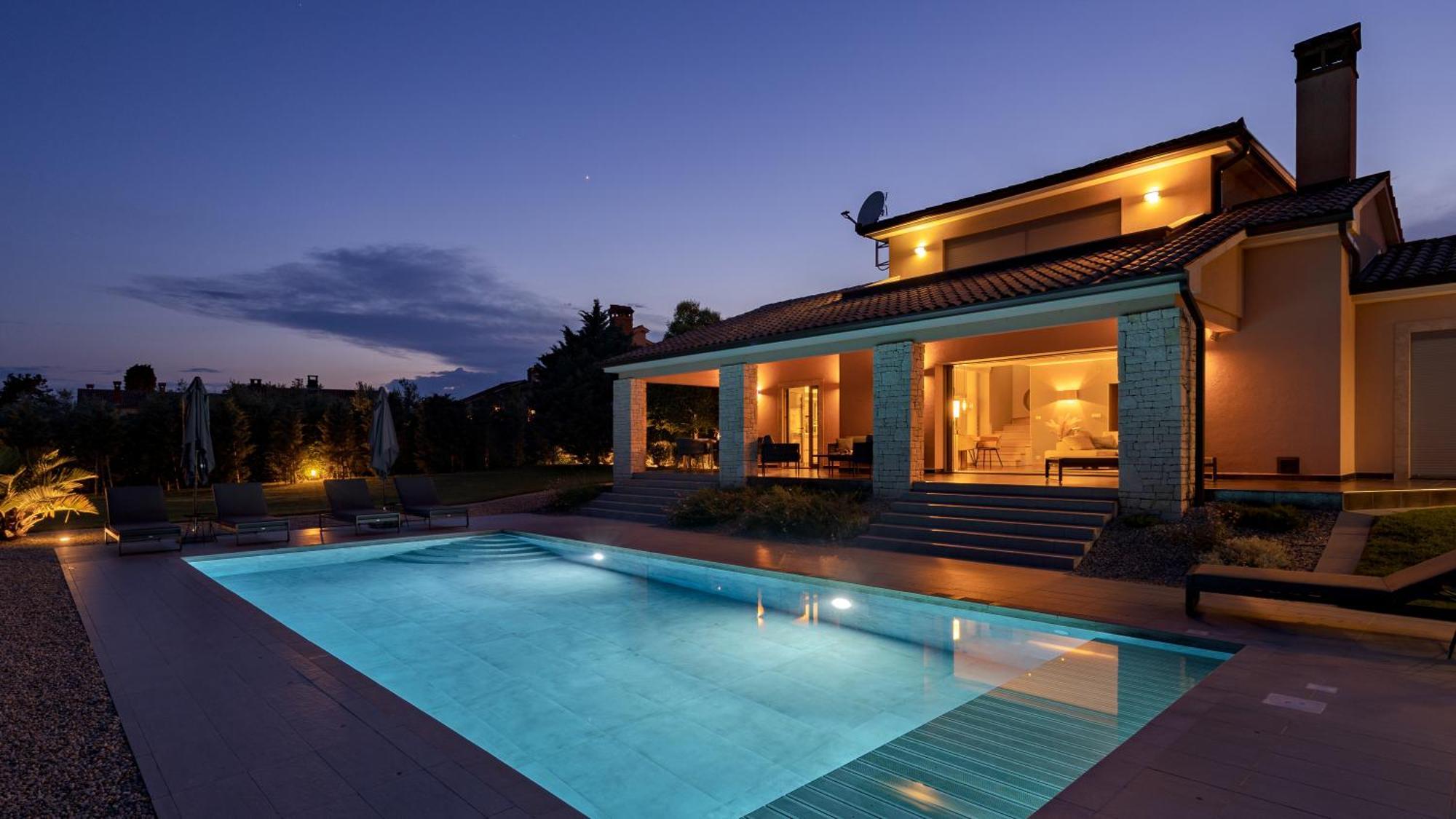 Villa Labin In Zartinj - Luxury Privacy Heated Pool With Auto Cover Eksteriør billede